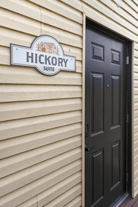 Hickory Suite - Main Street Lodge In Berlin Εξωτερικό φωτογραφία